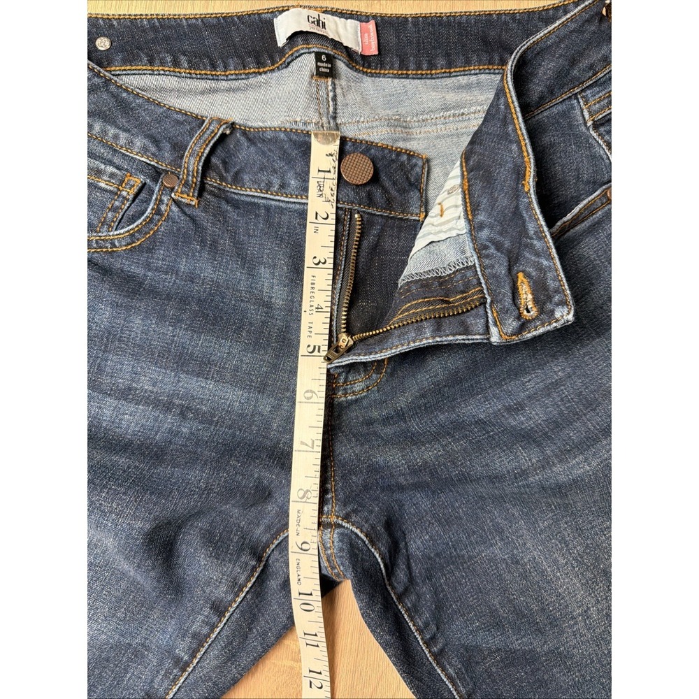 Cabi Slim Boyfriend Jeans Womens Size 6 Blue Star Print Colorblock Raw Hem 3937 - Picture 8 of 8